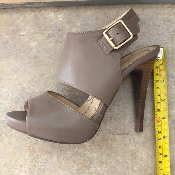 Jessica Simpson Heels - Picture 7 of 7